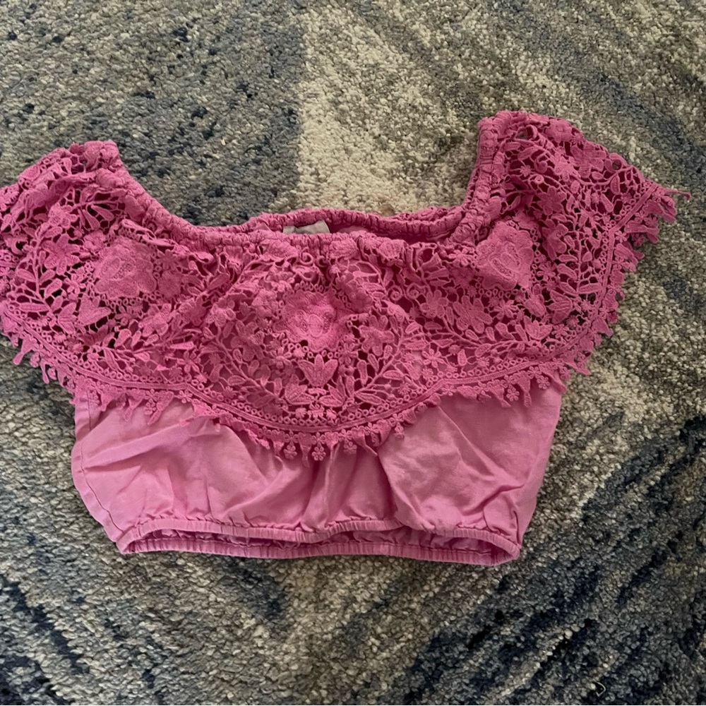 Miguelina pink cropped top with broderie